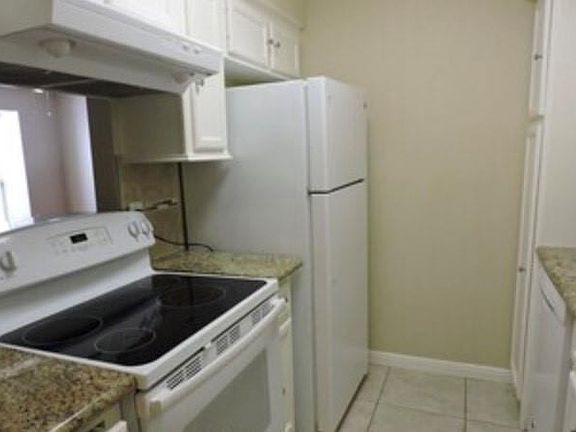 4th image of 8423 Hearth Dr
