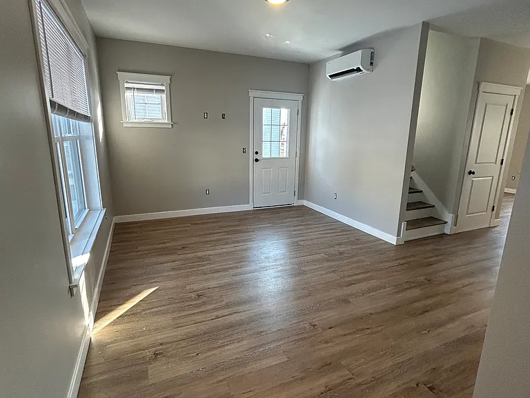 Spruce with basement - Living Room from Entry