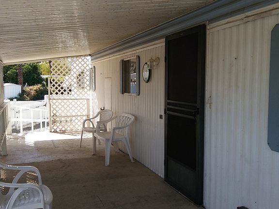 3rd image of 430 Butterfield