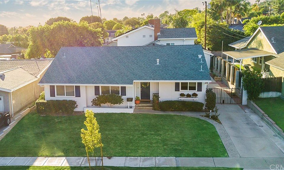 1st image of 1107 N Cornell Ave