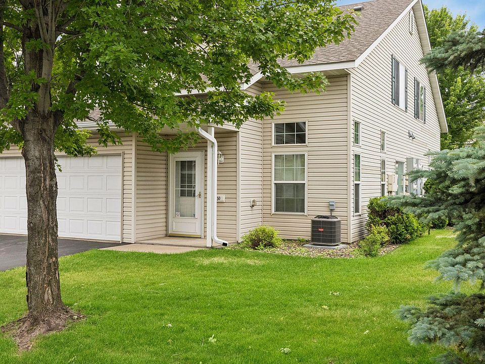 1st image of 50 Bridgewater Trl