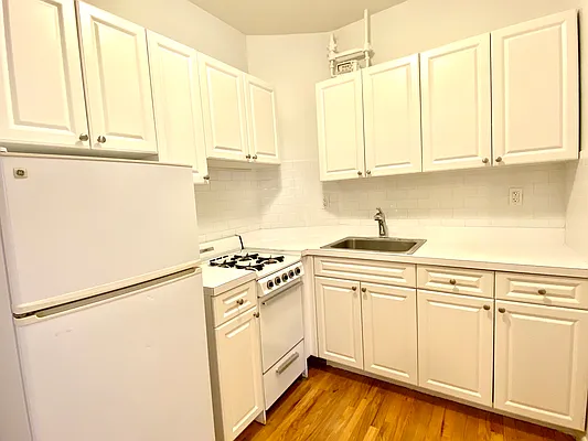 Rented by City & Suburban | media 20