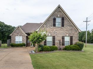 763 Fairway Pointe Cv W, Hernando, MS 38632