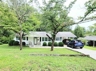 146 Beverly Cir, Oak Ridge, TN 37830