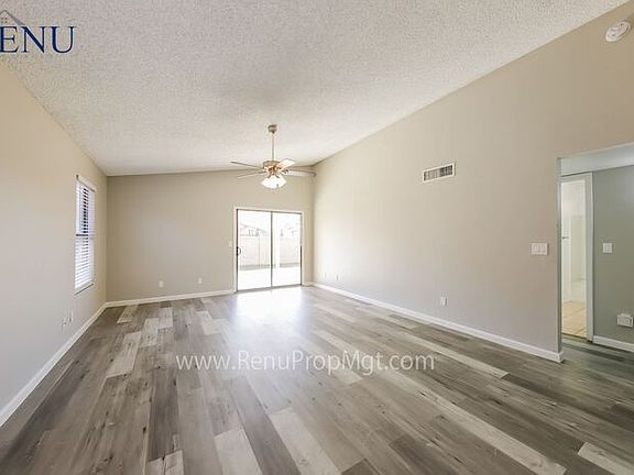 4th image of 4545 N 67th Ave Unit 1162