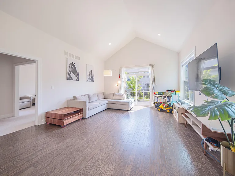 3081 N Spurway Dr — Photo 19