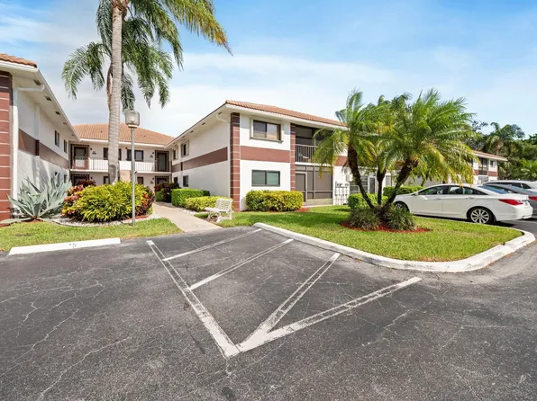 15451 Pembridge Drive #206, Delray Beach, FL 33484