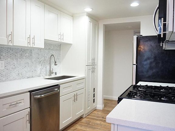 5th image of 5670 W Olympic Blvd APT A03