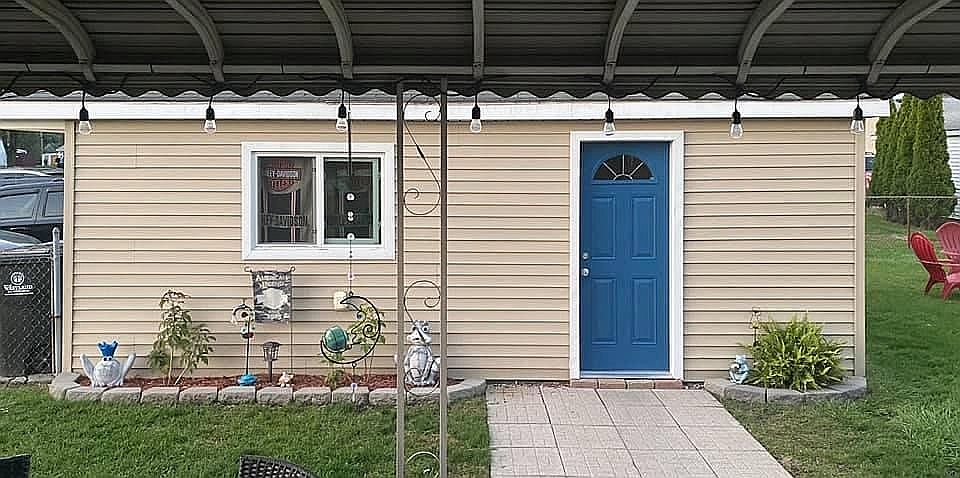 2nd image of 34138 Barton St