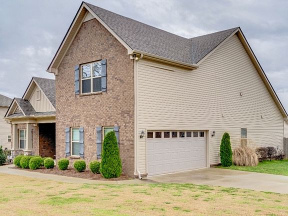 3rd image of 7201 Deervalley Dr