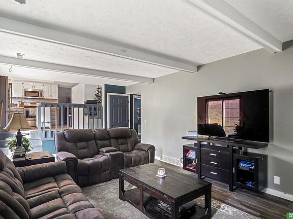 4th image of 9807 S 21st Cir