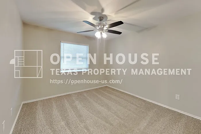 2901 Frontier Ln — Photo 13