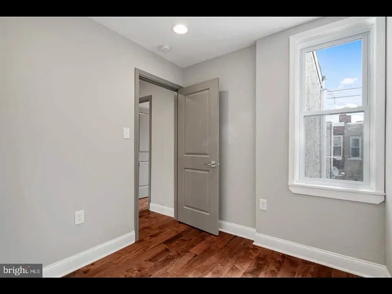 1439 S Etting St — Photo 19