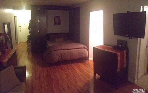5th image of 67-50 Thornton Pl APT 5A