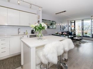 155 W 1st St, North Vancouver, BC