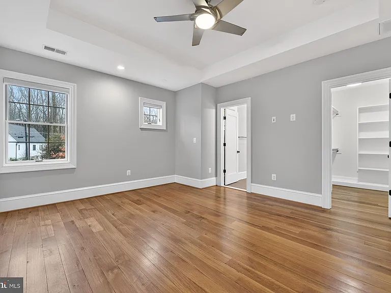 7002 River Oaks Dr — Photo 29