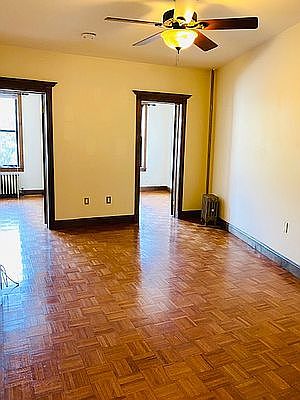 2nd image of 667 Washington Ave APT 3