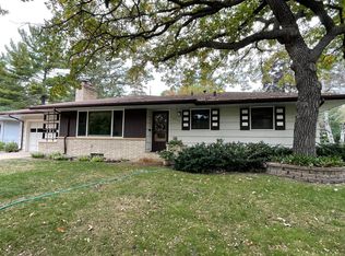 6240 Jupiter Rd NE, Fridley, MN 55432