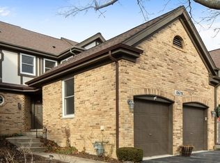 10678 Golf Rd, Orland Park, IL 60462