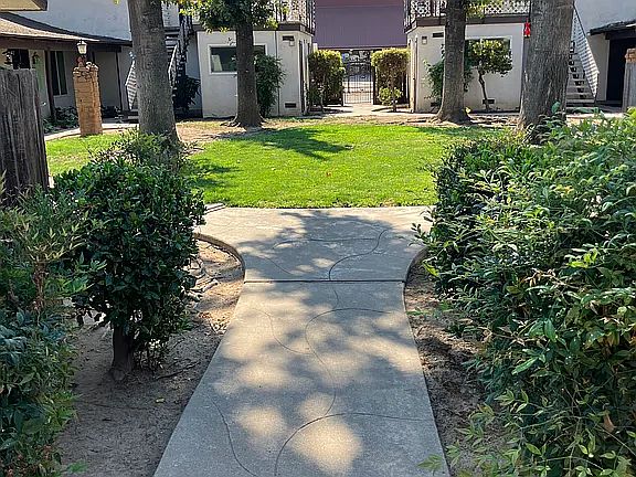 2nd image of 2526 E Andrews Ave #204