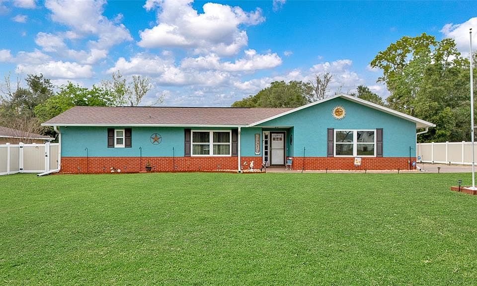 1st image of 317 Bahia Cir