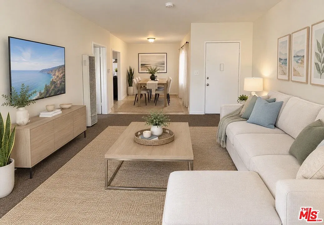 2 bed, 1.0 bath, 900 sqft, $2,495 — Photo 1