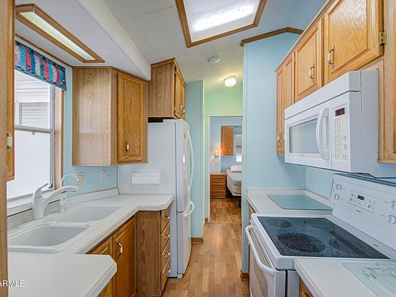 3rd image of 7750 E BROADWAY Road #464