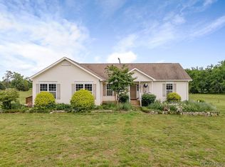 3042 E Courthouse Rd, Crewe, VA 23930