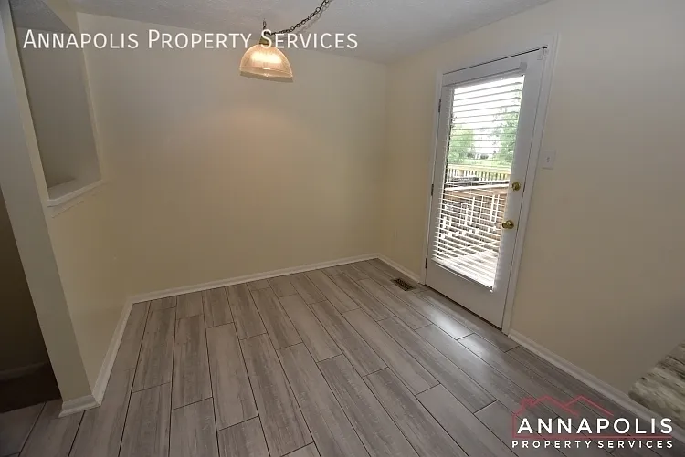 1534 Falstone Ln — Photo 5