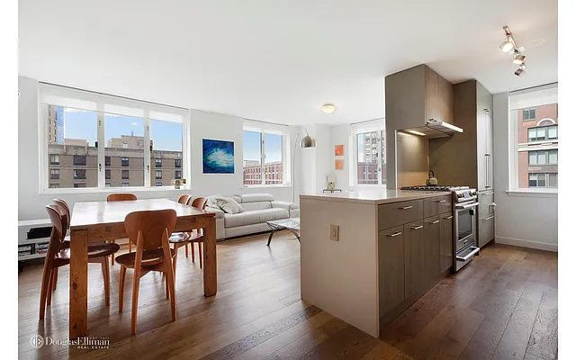 Rented by Douglas Elliman | media 35