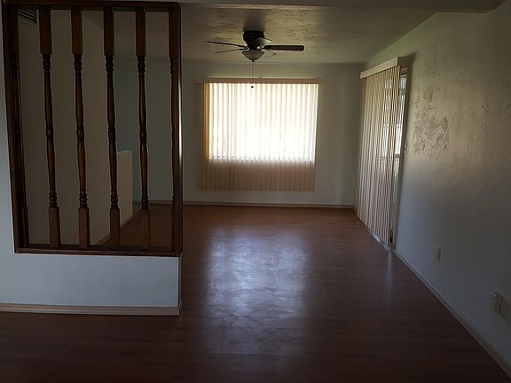 3rd image of 2131 S Avenida Del Sol