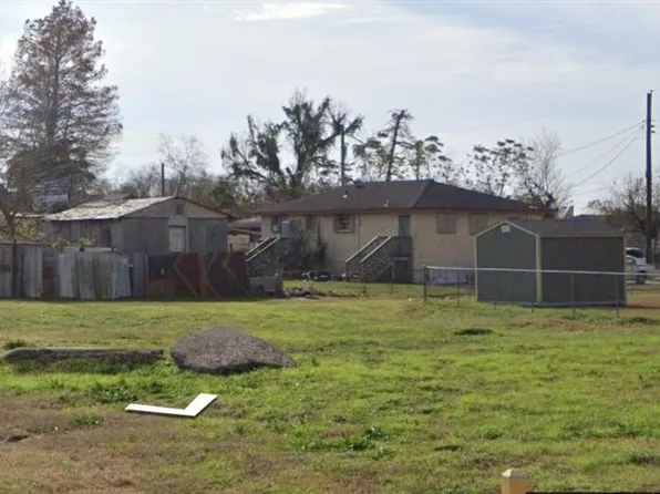 Broadway Ave, Harvey, LA 70058