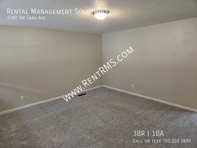 3380 SW Tara Ave — Photo 4