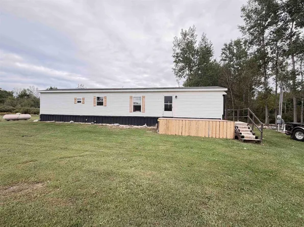5555 Bard Rd, Beaverton, MI 48612