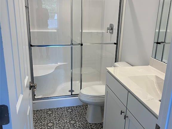 5th image of 7121 Trainor Pl