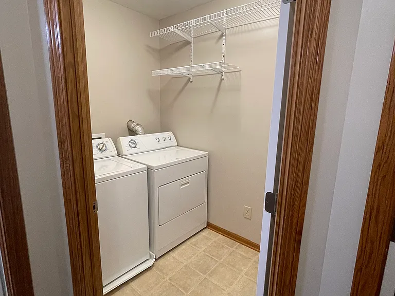3507 McLaughlin Dr — Photo 25