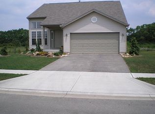 1356 Robinof Dr, Grove City, OH 43123