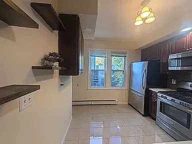 3 bed, $2,290 — Photo 3