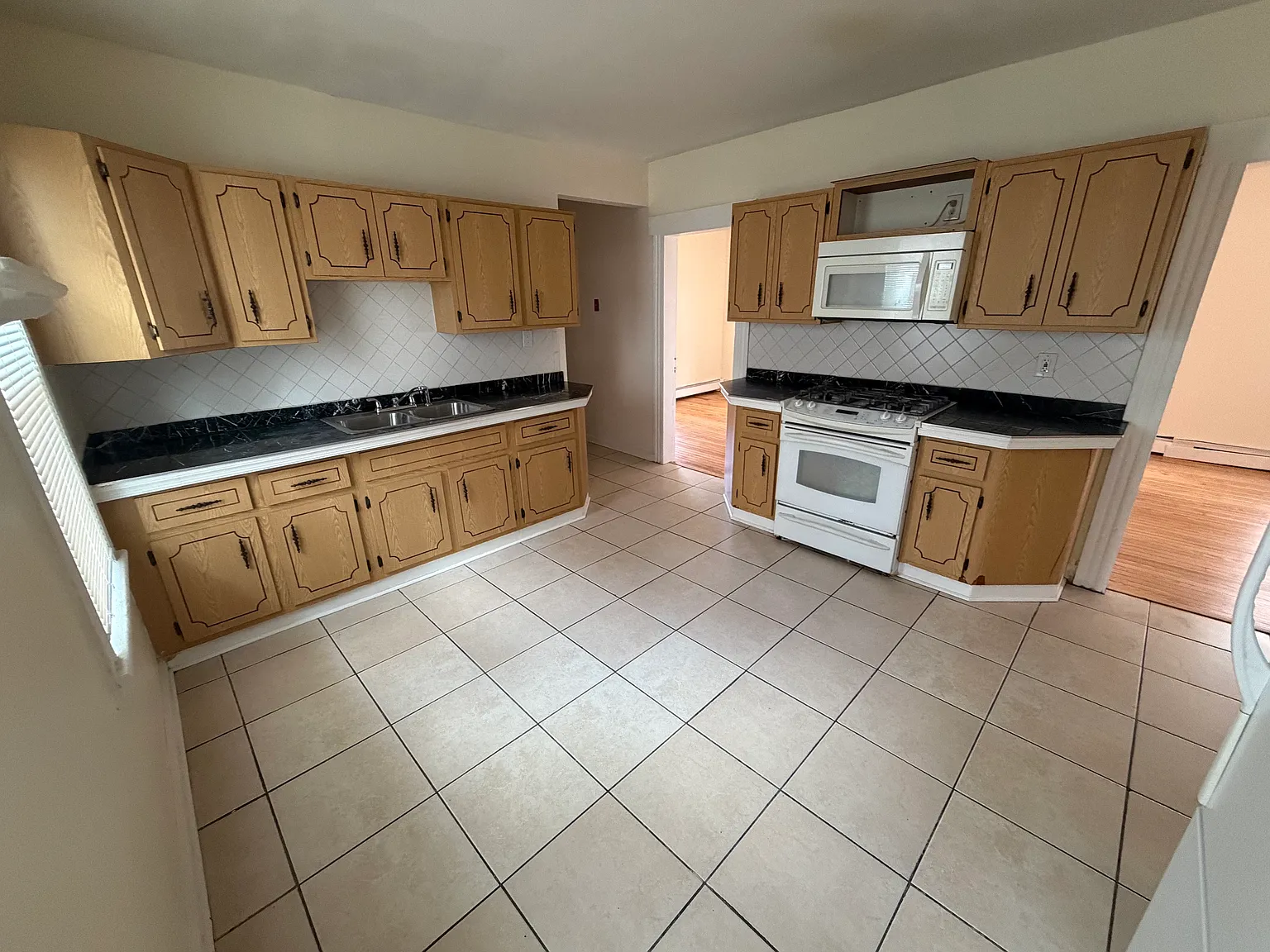 2 bed, $2,000 — Photo 1