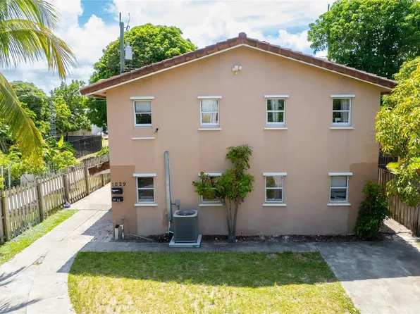 1029 S C St, Lake Worth, FL 33460