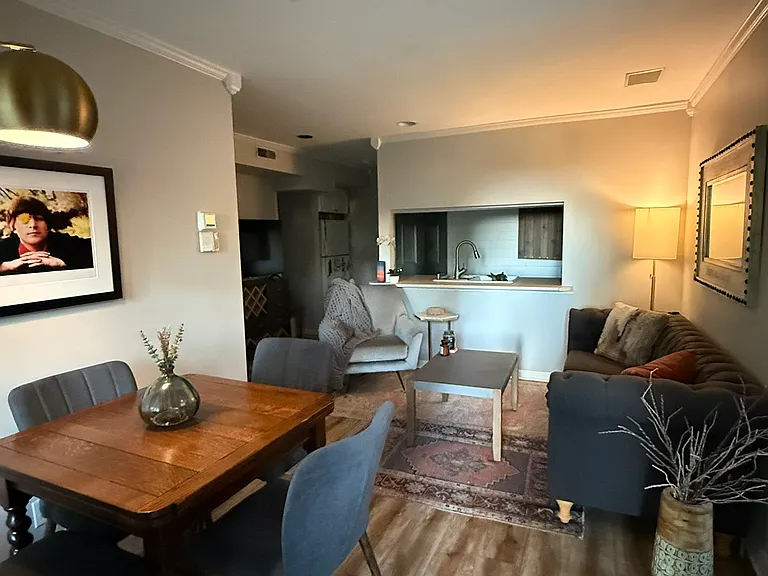 1808 Ashwood Ave #C — Photo 6