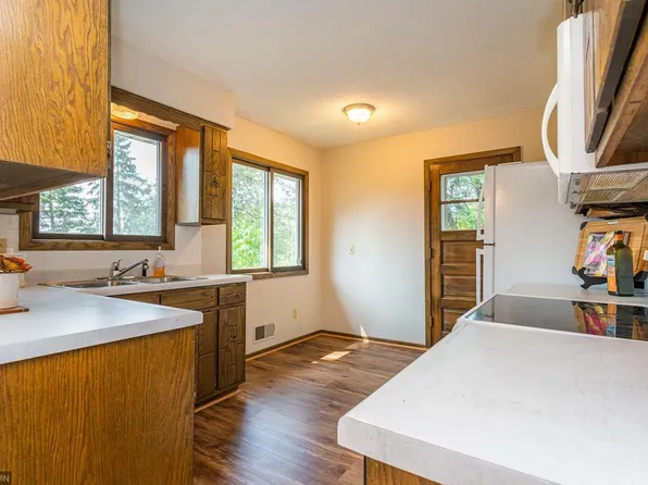6707 Dupont Ave N, Brooklyn Center, MN 55430