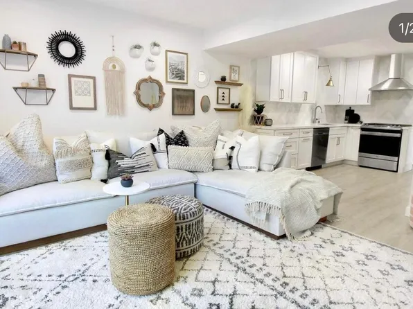 10405 Caminito Mayten, San Diego, CA 92131