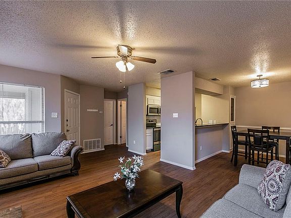 4th image of 10616 Mellow Mdws APT 46C