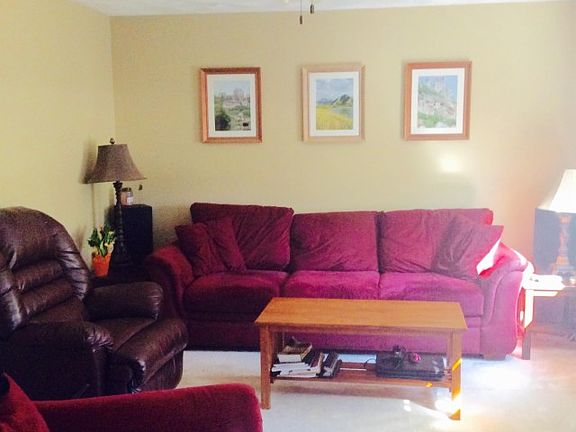 3rd image of 207 Valley View Dr