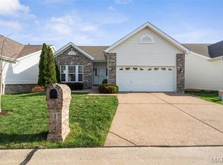 104 Ellington Oaks Dr, Saint Peters, MO 63376