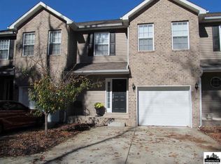 155 Midland Trl, Hurricane, WV 25526