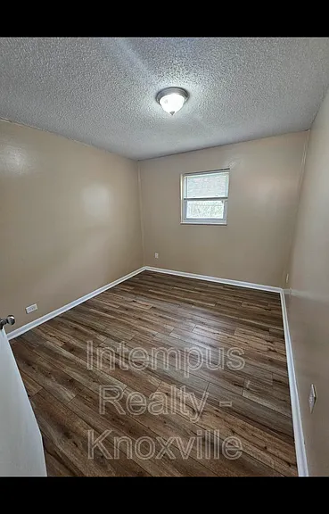 328 Dahlia Dr — Photo 6