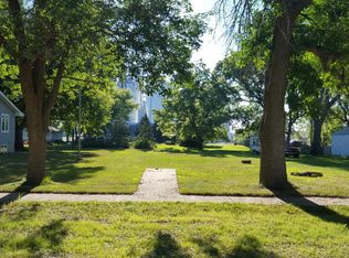 306 S State St, Terril, IA 51364