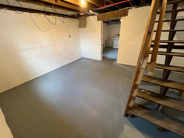 107 Steele Ave — Photo 28